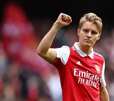 厄德高回顾：赛场佳绩、球员回归与社区贡献