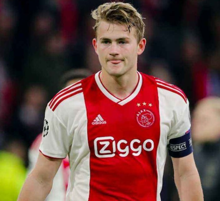 费迪南德盛赞曼联三将：各展所长铸就红魔希望